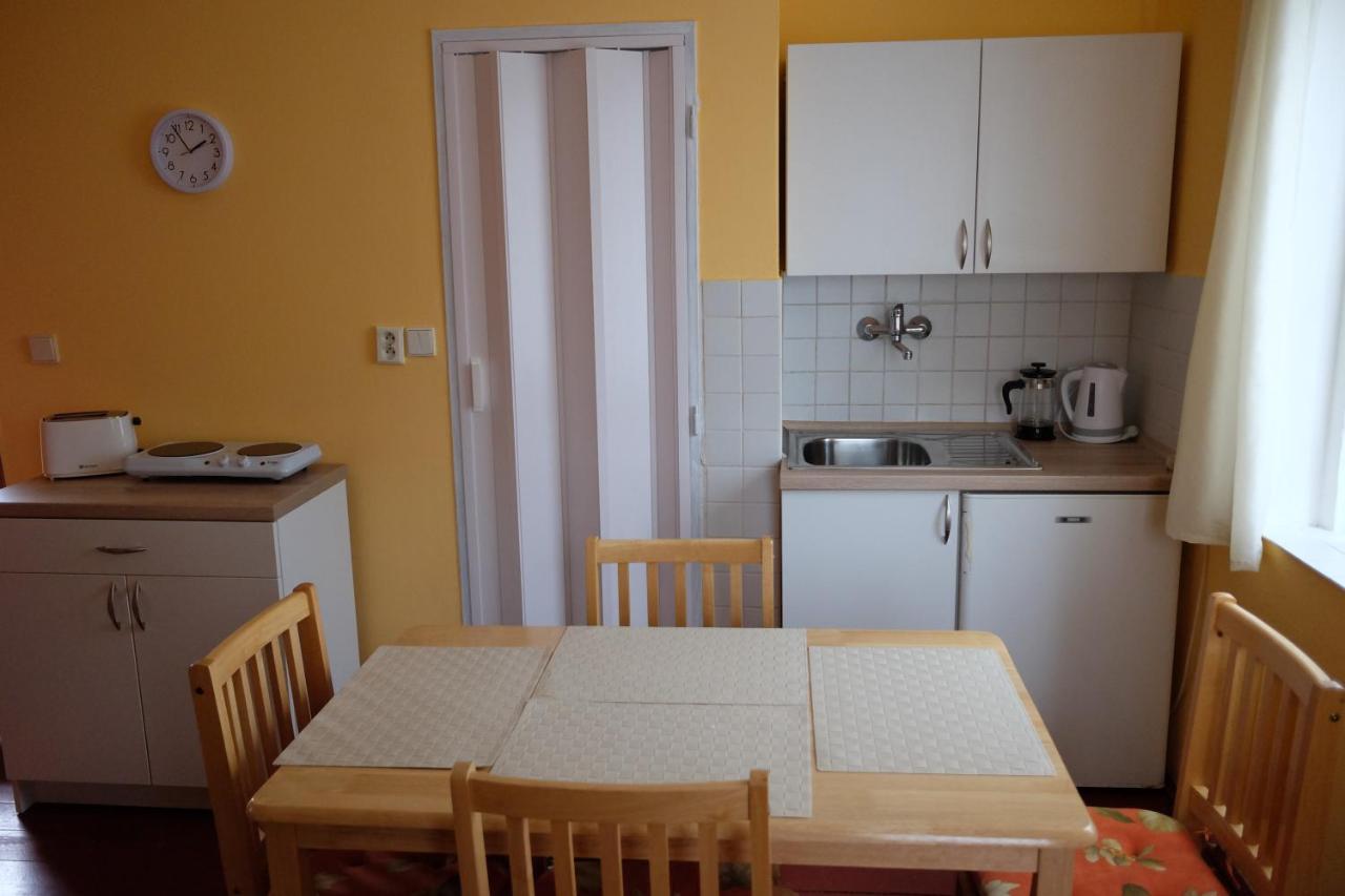 Apartman Marta Apartment สตาเร สปลาวี ภายนอก รูปภาพ